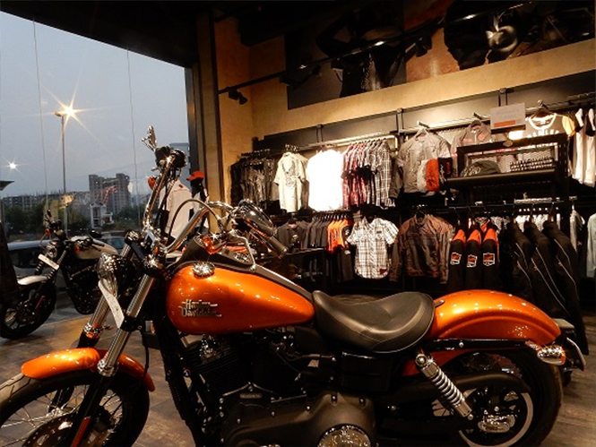 Harley-Davidson Lucknow Showroom