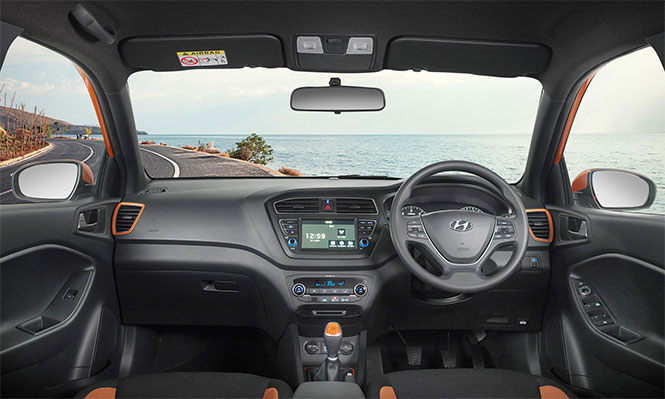 Hyundai i20 CVT Interior