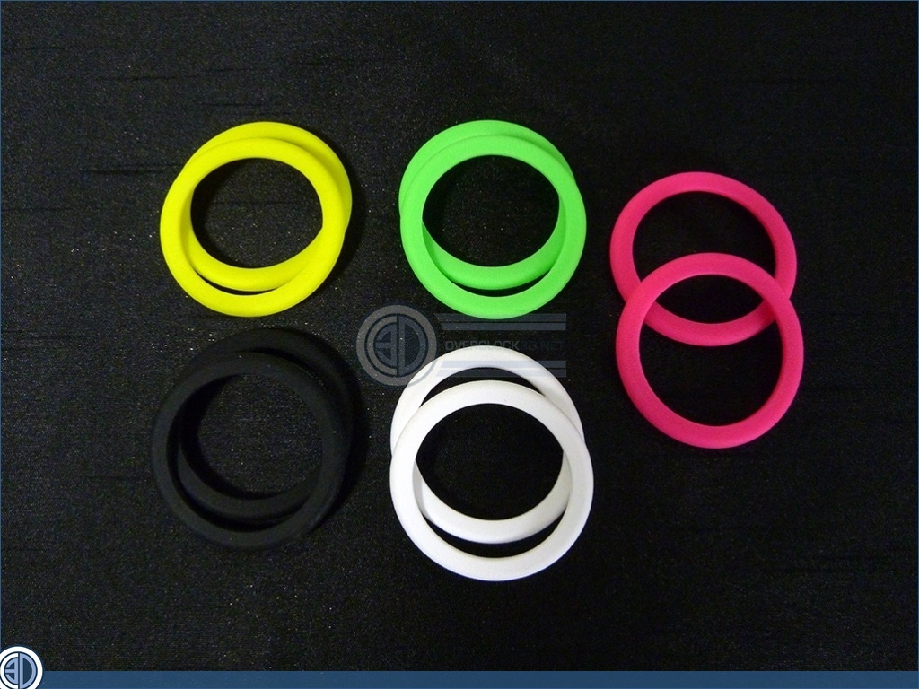 Interchangeable-color-rings-of-newly-launched-Creative-Outlier-headphones