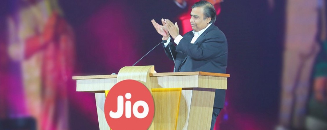 Starting December 4, 2016, every new Jio user will get the data, voice, and a full bouquet of the Jio apps free till 31 March 2017