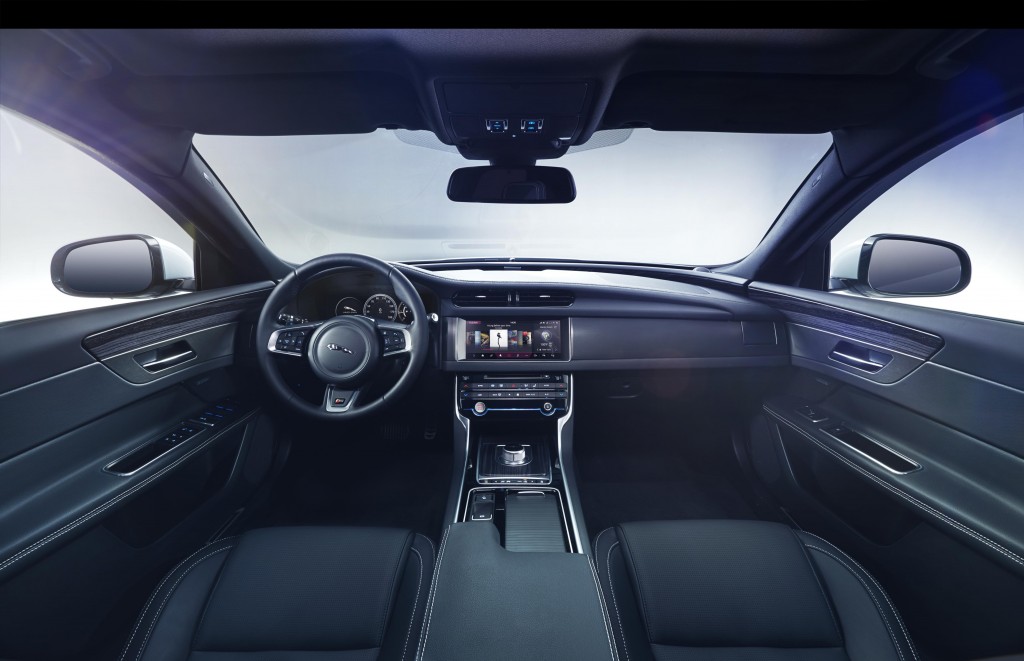 New Jaguar XF Interior