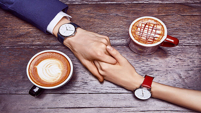 Meizu Mix smartwatch feature an Analog Display