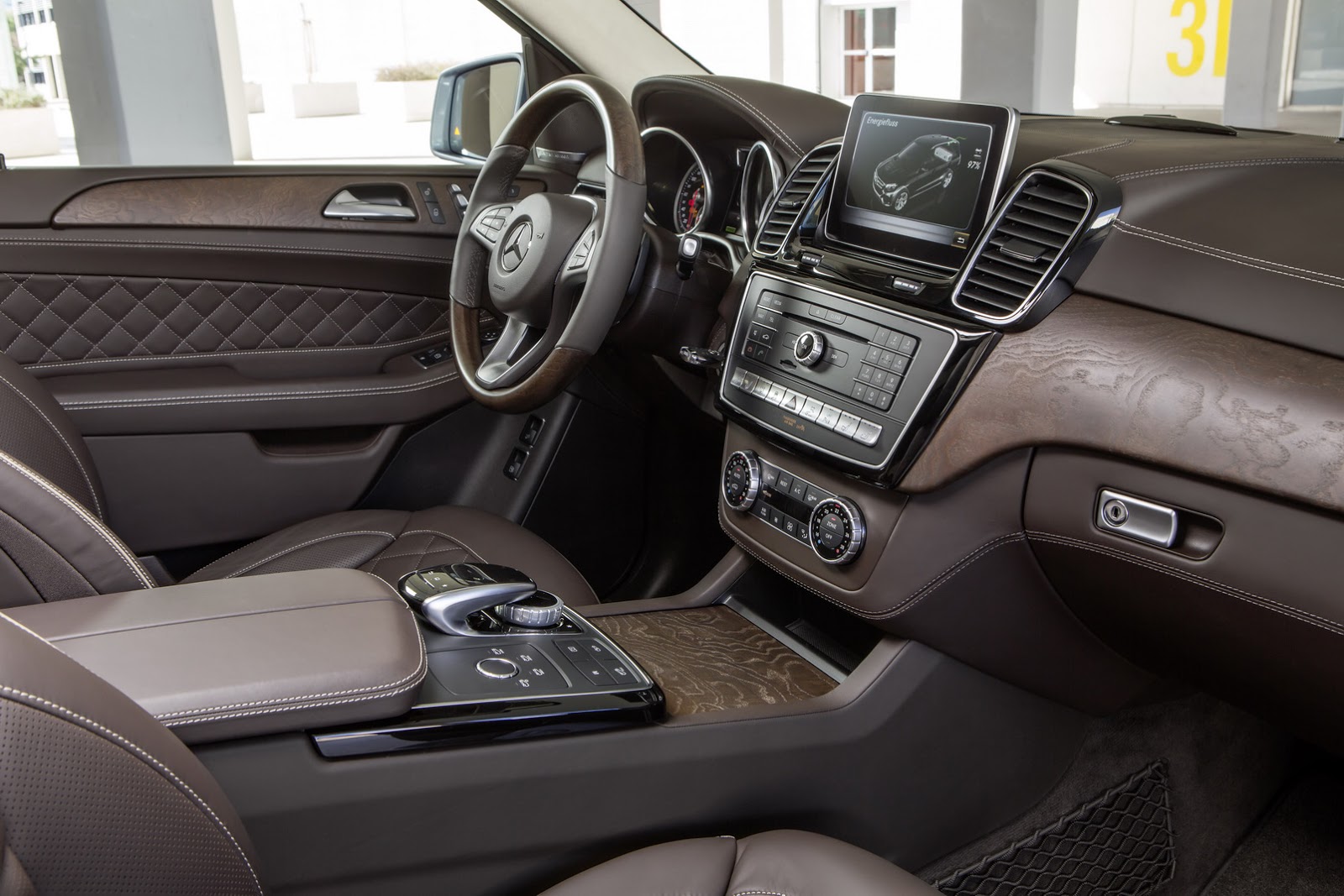 New Mercedes GLE Interior