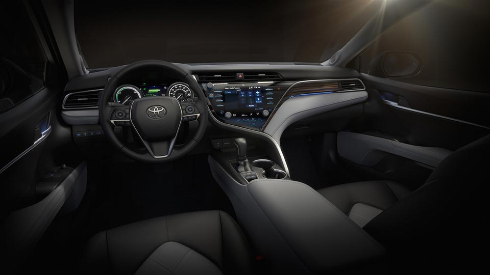 Next-gen 2018 Toyota Camry Interior Profile at NAIAS 2017