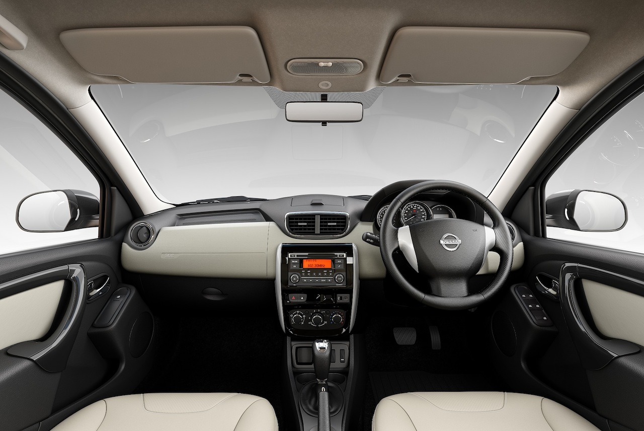 Nissan Terrano AMT Interior dashboard profile