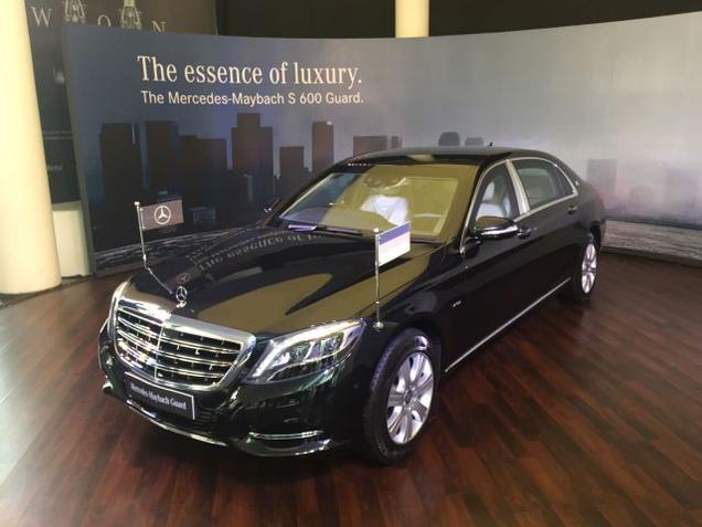 Mercedes Maybach S600 Guard side