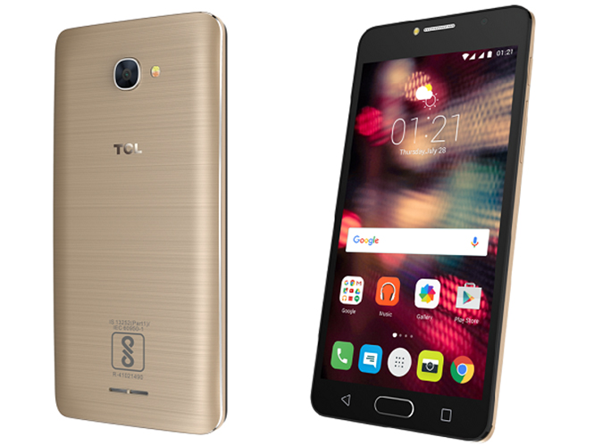 TCL 562 flaunts a 5.5-inch display