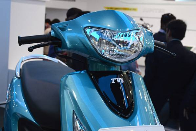 TVS Scooty Zest Front View