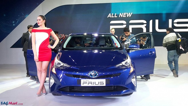 Toyota Prius Facelift at the 2016 Auto Expo