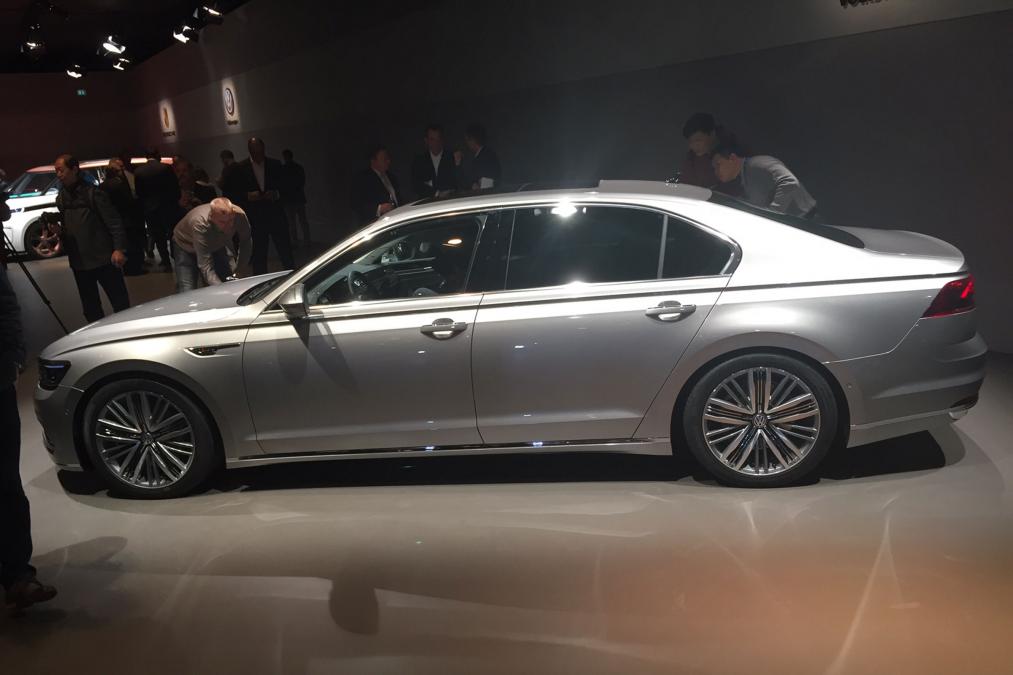 Volkswagen new sedan car revealed at Genva 