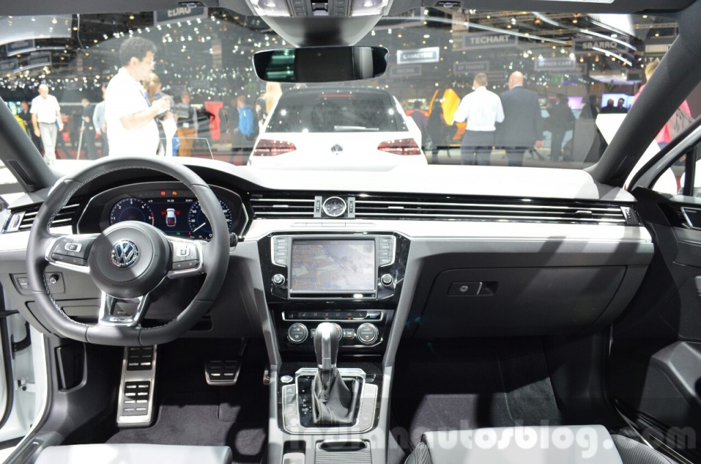 India Bound Volkswagen Passat B8 dashboard