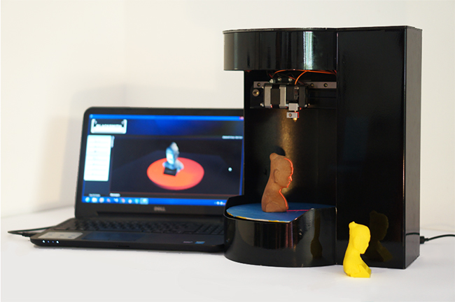 Blacksmith genesis 3D Printer cum Scanner