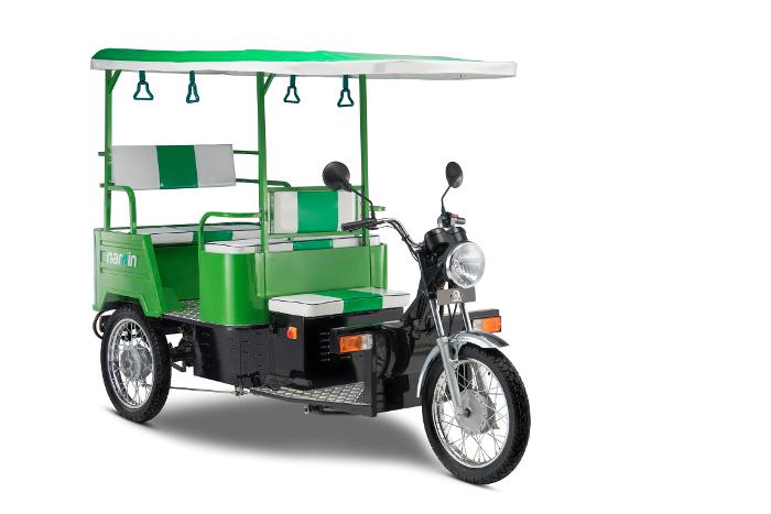 Battery Operated e-rickshaw