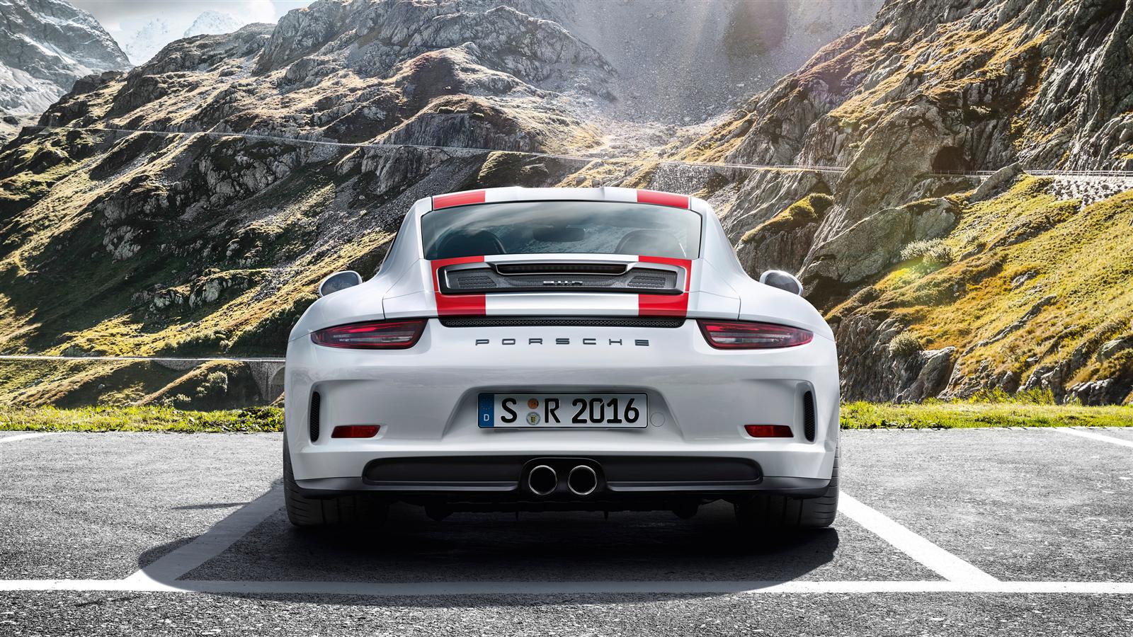 Porsche Not to Go with an Electric 911 For now